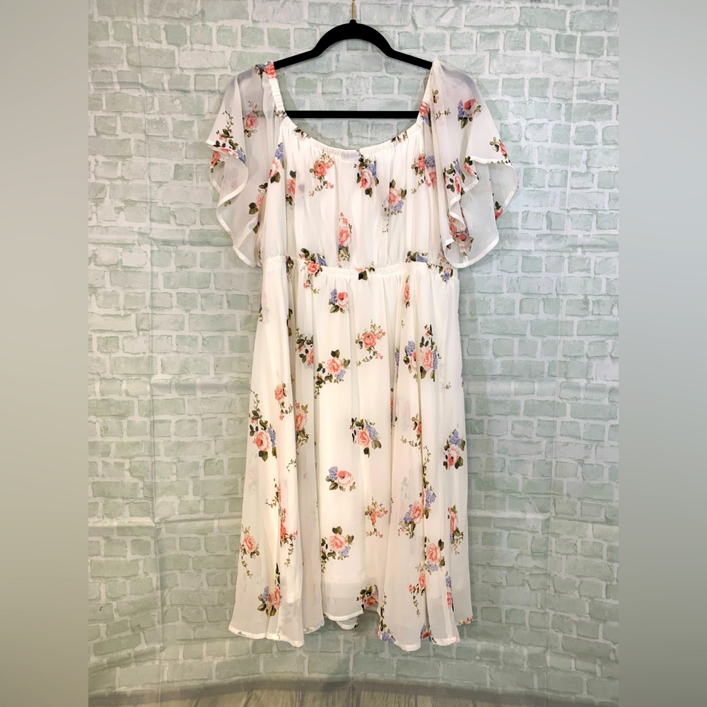 Torrid White Floral Dress